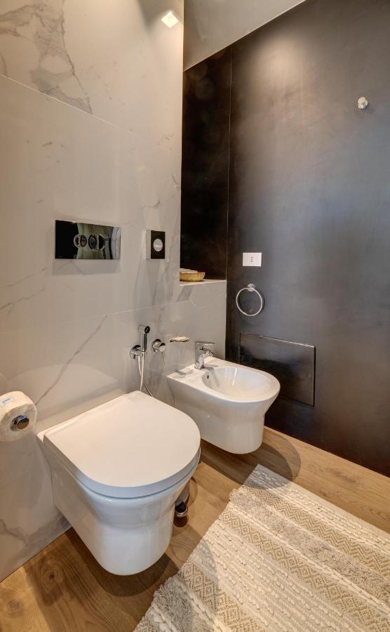 Arveskida Suite Apartment Каляри Екстериор снимка