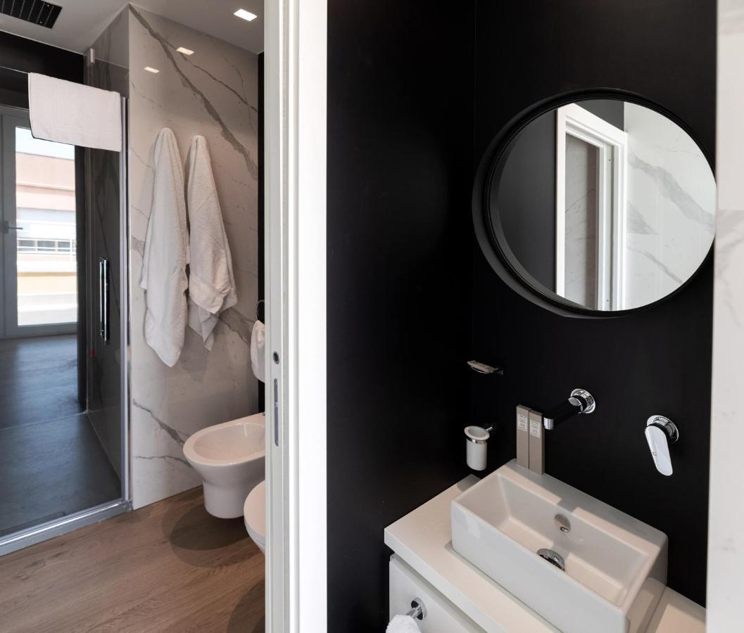 Arveskida Suite Apartment Каляри Екстериор снимка