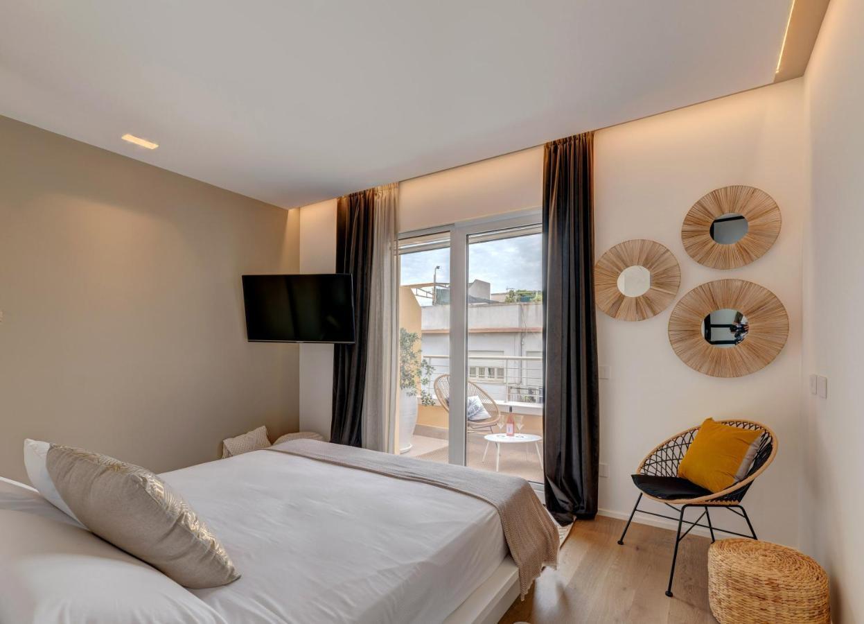 Arveskida Suite Apartment Каляри Екстериор снимка